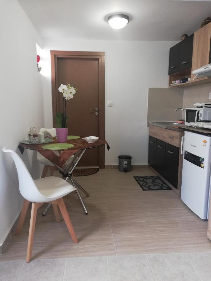 Small Studio With Yard La Canea Exterior foto